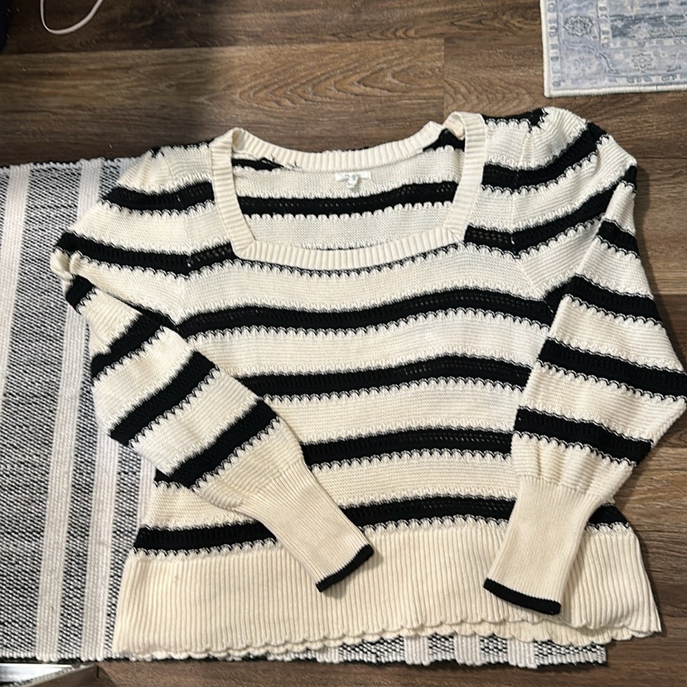 Maurices sz XXL Striped Black and White Sweater